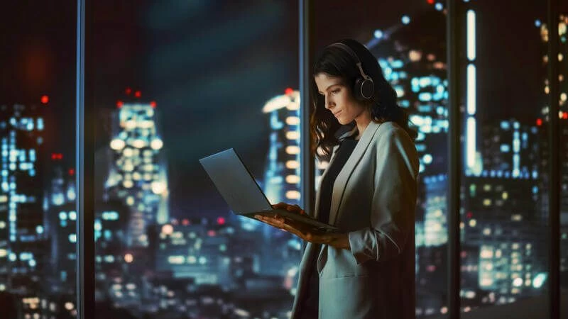 Yealink BH76 Plus Teams Bluetooth Wireless Stereo Headset With USB-A Dongle 9 Yealink BH76 Plus Teams Bluetooth Wireless Stereo Headset With USB-A Dongle - Image 7