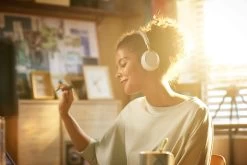 Yealink BH72 Teams Bluetooth Headset -Cheap Headphones Store 2j6a6632 1 12