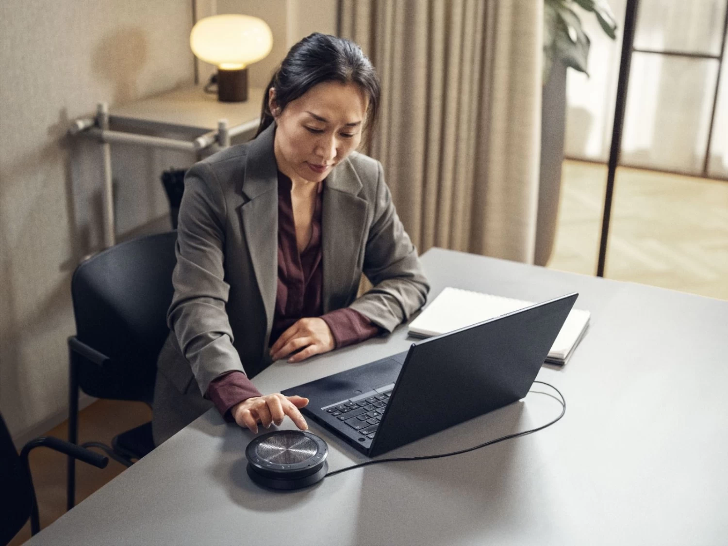 EPOS Expand 40T Speakerphone 15 EPOS Expand 40T Speakerphone - Image 13