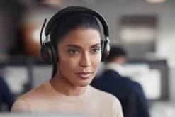 Jabra Evolve2 65 Bluetooth Headset -Cheap Headphones Store fcd5339a f709 42c0 b163 433f4404e148 jabra evolve2 65 black open office concentration 2 4