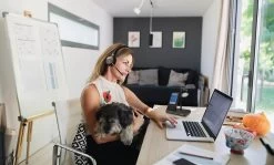 Yealink WH62 Wireless Headset 27 Yealink WH62 Wireless Headset -Cheap Headphones Store lifestyle image 6 8