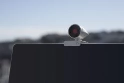 Poly P5 Personal Conference Camera -Cheap Headphones Store p5 lifestyle lap 1