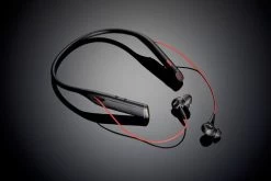 Plantronics/Poly Voyager 6200 USB-C ANC Bluetooth Headset -Cheap Headphones Store voyager 6200 uc black side screen rgb 07sep17 s t 1